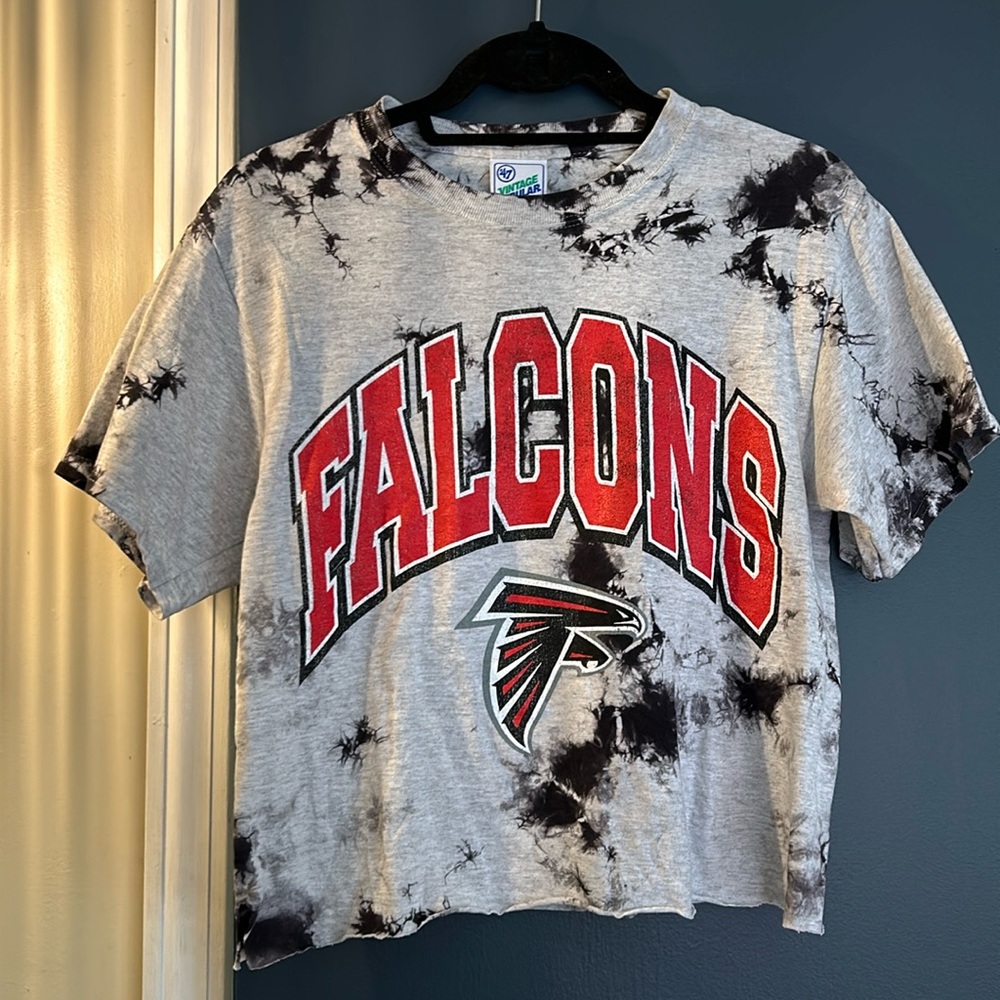 Vintage Falcons Crop Top